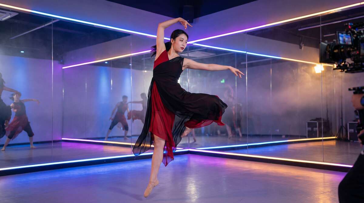 小马拉大车舞蹈视频